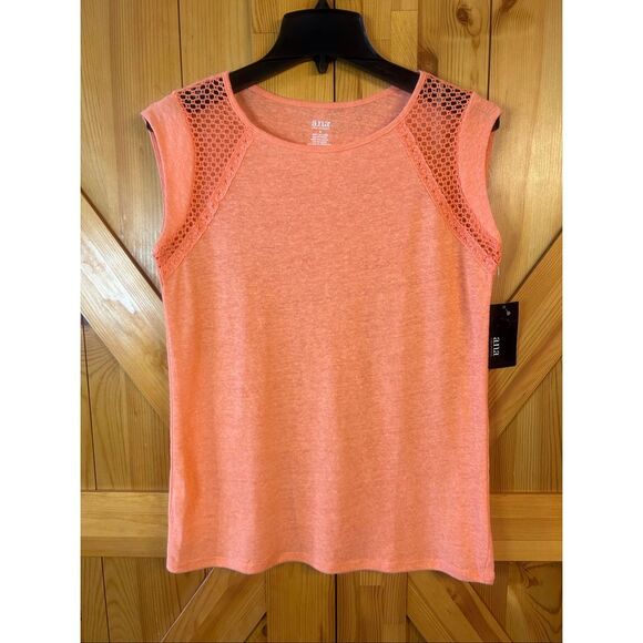 a.n.a Women’s Cap Sleeve Linen Blend Shirt Salmon NWT Size Medium (5608) - Picture 1 of 4